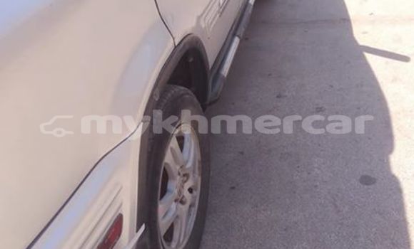 Acheter Occasion Voiture Honda CR–V Gris à Phnom Penh, Phnom Penh Acheter Occasion Voiture Honda CR–V Gris à Phnom Penh, Phnom Penh