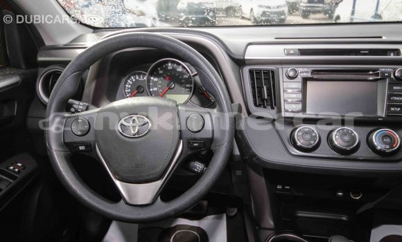 Buy Import Toyota HiAce Red Truck in Import - Dubai in Kampot Province Buy Import Toyota HiAce Red Truck in Import - Dubai in Kampot Province