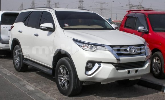 ទិញ នាំចូល Toyota Fortuner White ឡាន} ក្នុង Import - Dubai ក្នុង Kampot Province ទិញ នាំចូល Toyota Fortuner White ឡាន} ក្នុង Import - Dubai ក្នុង Kampot Province
