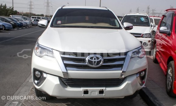 ទិញ នាំចូល Toyota Fortuner White ឡាន} ក្នុង Import - Dubai ក្នុង Kampot Province ទិញ នាំចូល Toyota Fortuner White ឡាន} ក្នុង Import - Dubai ក្នុង Kampot Province