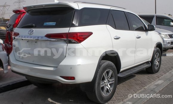 ទិញ នាំចូល Toyota Fortuner White ឡាន} ក្នុង Import - Dubai ក្នុង Kampot Province ទិញ នាំចូល Toyota Fortuner White ឡាន} ក្នុង Import - Dubai ក្នុង Kampot Province