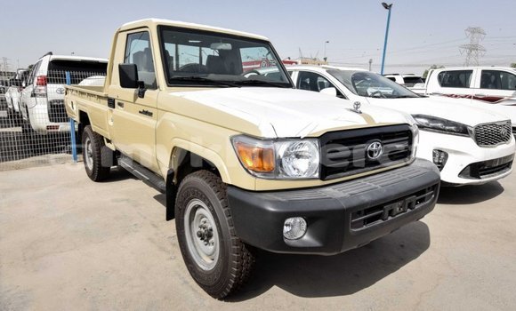 Buy Import Toyota Land Cruiser Beige Car in Import - Dubai in Kampot Province Buy Import Toyota Land Cruiser Beige Car in Import - Dubai in Kampot Province