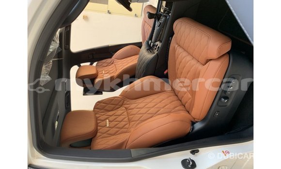 Acheter Import Voiture Lexus LX Blanc à Import - Dubai, Kampot Province Acheter Import Voiture Lexus LX Blanc à Import - Dubai, Kampot Province