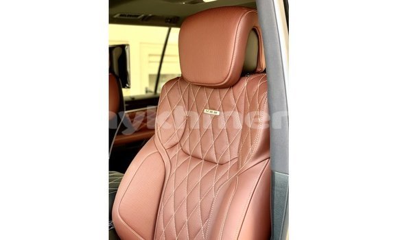 Acheter Import Voiture Lexus LX Noir à Import - Dubai, Kampot Province Acheter Import Voiture Lexus LX Noir à Import - Dubai, Kampot Province