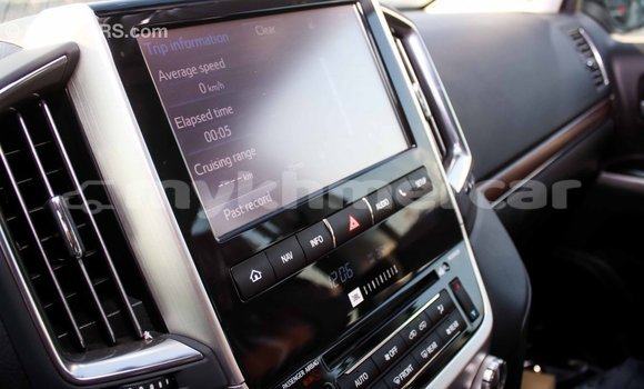 Acheter Import Voiture Toyota Land Cruiser Noir à Import - Dubai, Kampot Province Acheter Import Voiture Toyota Land Cruiser Noir à Import - Dubai, Kampot Province