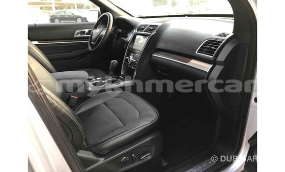 ទិញ នាំចូល Ford Explorer Other ឡាន} ក្នុង Import - Dubai ក្នុង Kampot Province ទិញ នាំចូល Ford Explorer Other ឡាន} ក្នុង Import - Dubai ក្នុង Kampot Province