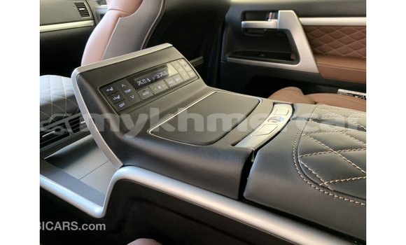 Buy Import Toyota Land Cruiser Black Car in Import - Dubai in Kampot Province Buy Import Toyota Land Cruiser Black Car in Import - Dubai in Kampot Province
