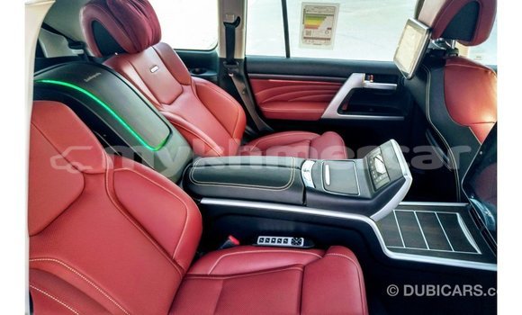 Acheter Import Voiture Toyota Land Cruiser Noir à Import - Dubai, Kampot Province Acheter Import Voiture Toyota Land Cruiser Noir à Import - Dubai, Kampot Province