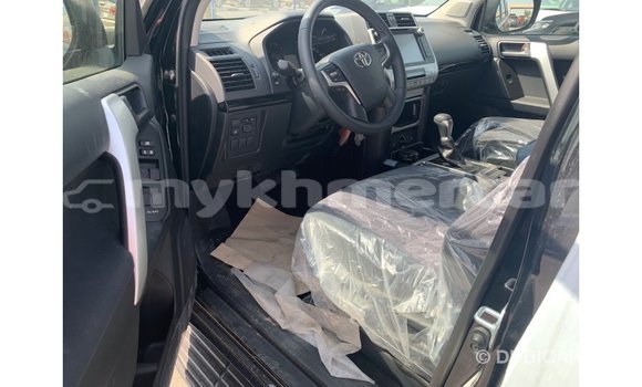 Acheter Import Voiture Toyota Prado Noir à Import - Dubai, Kampot Province Acheter Import Voiture Toyota Prado Noir à Import - Dubai, Kampot Province