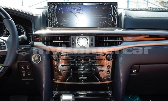 Acheter Import Voiture Lexus LX Blanc à Import - Dubai, Kampot Province Acheter Import Voiture Lexus LX Blanc à Import - Dubai, Kampot Province