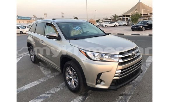 ទិញ នាំចូល Toyota Highlander Other ឡាន} ក្នុង Import - Dubai ក្នុង Kampot Province ទិញ នាំចូល Toyota Highlander Other ឡាន} ក្នុង Import - Dubai ក្នុង Kampot Province