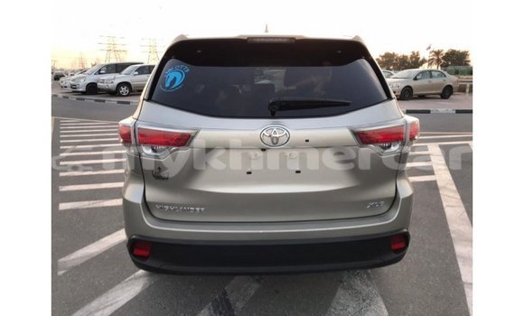 ទិញ នាំចូល Toyota Highlander Other ឡាន} ក្នុង Import - Dubai ក្នុង Kampot Province ទិញ នាំចូល Toyota Highlander Other ឡាន} ក្នុង Import - Dubai ក្នុង Kampot Province