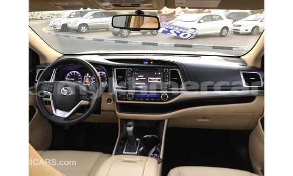 ទិញ នាំចូល Toyota Highlander Other ឡាន} ក្នុង Import - Dubai ក្នុង Kampot Province ទិញ នាំចូល Toyota Highlander Other ឡាន} ក្នុង Import - Dubai ក្នុង Kampot Province