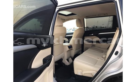 ទិញ នាំចូល Toyota Highlander Other ឡាន} ក្នុង Import - Dubai ក្នុង Kampot Province ទិញ នាំចូល Toyota Highlander Other ឡាន} ក្នុង Import - Dubai ក្នុង Kampot Province