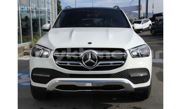 Acheter Import Voiture Mercedes-Benz GLE Blanc à Import - Dubai, Kampot Province Acheter Import Voiture Mercedes-Benz GLE Blanc à Import - Dubai, Kampot Province