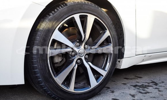 Buy Import Nissan Maxima White Car in Import - Dubai in Kampot Province Buy Import Nissan Maxima White Car in Import - Dubai in Kampot Province