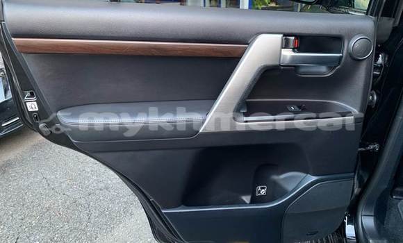 Buy Used Toyota Land Cruiser Black Car in Phnom Penh in Phnom Penh Buy Used Toyota Land Cruiser Black Car in Phnom Penh in Phnom Penh