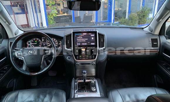 Buy Used Toyota Land Cruiser Black Car in Phnom Penh in Phnom Penh Buy Used Toyota Land Cruiser Black Car in Phnom Penh in Phnom Penh