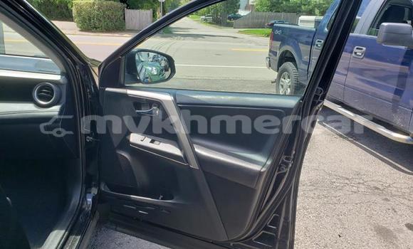 Buy Used Toyota RAV4 Beige Car in Phnom Penh in Phnom Penh Buy Used Toyota RAV4 Beige Car in Phnom Penh in Phnom Penh