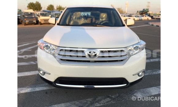 ទិញ នាំចូល Toyota Highlander White ឡាន} ក្នុង Import - Dubai ក្នុង Kampot Province ទិញ នាំចូល Toyota Highlander White ឡាន} ក្នុង Import - Dubai ក្នុង Kampot Province