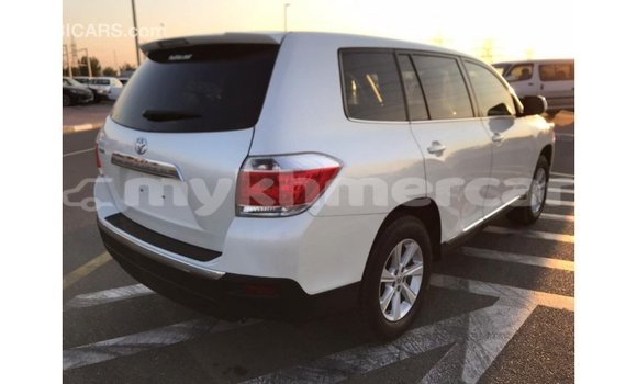 ទិញ នាំចូល Toyota Highlander White ឡាន} ក្នុង Import - Dubai ក្នុង Kampot Province ទិញ នាំចូល Toyota Highlander White ឡាន} ក្នុង Import - Dubai ក្នុង Kampot Province