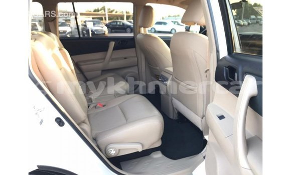 ទិញ នាំចូល Toyota Highlander White ឡាន} ក្នុង Import - Dubai ក្នុង Kampot Province ទិញ នាំចូល Toyota Highlander White ឡាន} ក្នុង Import - Dubai ក្នុង Kampot Province