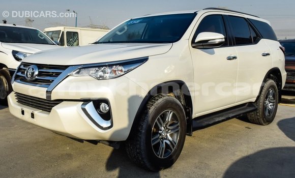 Buy Import Toyota Fortuner White Car in Import - Dubai in Kampot Province Buy Import Toyota Fortuner White Car in Import - Dubai in Kampot Province