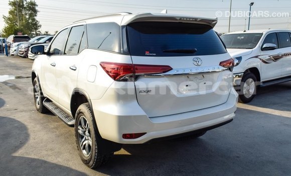 Buy Import Toyota Fortuner White Car in Import - Dubai in Kampot Province Buy Import Toyota Fortuner White Car in Import - Dubai in Kampot Province