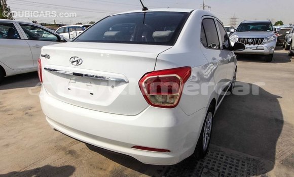 Buy Import Hyundai i10 White Car in Import - Dubai in Kampot Province Buy Import Hyundai i10 White Car in Import - Dubai in Kampot Province