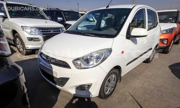 Buy Import Hyundai i10 White Car in Import - Dubai in Kampot Province Buy Import Hyundai i10 White Car in Import - Dubai in Kampot Province
