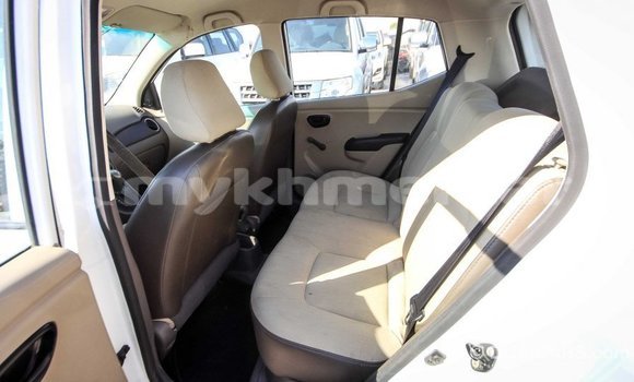 Buy Import Hyundai i10 White Car in Import - Dubai in Kampot Province Buy Import Hyundai i10 White Car in Import - Dubai in Kampot Province