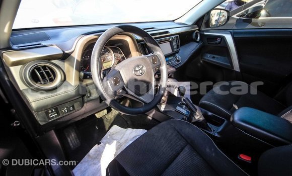 Buy Import Toyota HiAce Black Truck in Import - Dubai in Kampot Province Buy Import Toyota HiAce Black Truck in Import - Dubai in Kampot Province