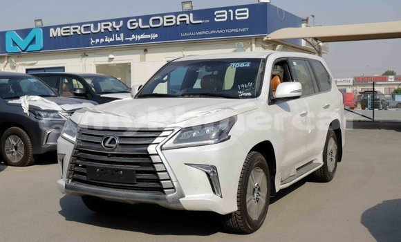 Acheter Import Voiture Lexus LX Blanc à Import - Dubai, Kampot Province Acheter Import Voiture Lexus LX Blanc à Import - Dubai, Kampot Province