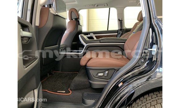 Acheter Import Voiture Toyota Land Cruiser Noir à Import - Dubai, Kampot Province Acheter Import Voiture Toyota Land Cruiser Noir à Import - Dubai, Kampot Province