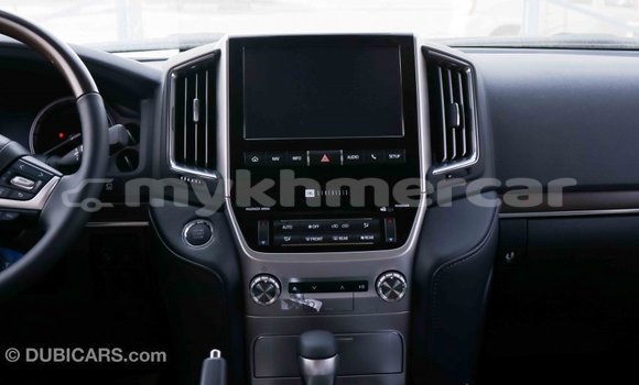 Buy Import Toyota Land Cruiser Black Car in Import - Dubai in Kampot Province Buy Import Toyota Land Cruiser Black Car in Import - Dubai in Kampot Province