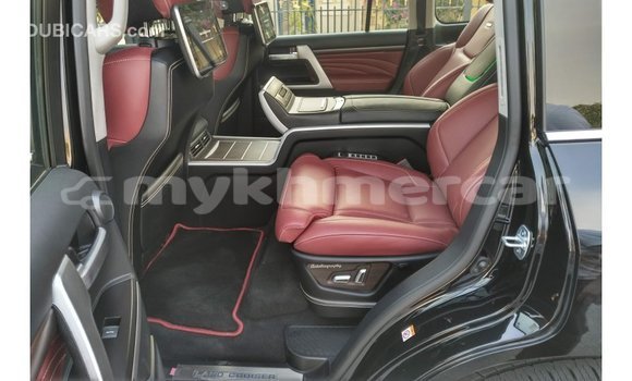 Acheter Import Voiture Toyota Land Cruiser Noir à Import - Dubai, Kampot Province Acheter Import Voiture Toyota Land Cruiser Noir à Import - Dubai, Kampot Province