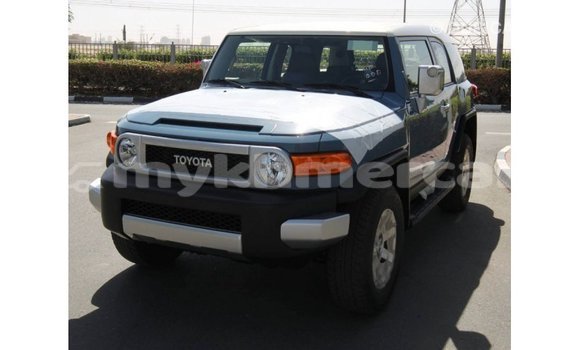 Buy Import Toyota FJ Cruiser Blue Car in Import - Dubai in Kampot Province Buy Import Toyota FJ Cruiser Blue Car in Import - Dubai in Kampot Province