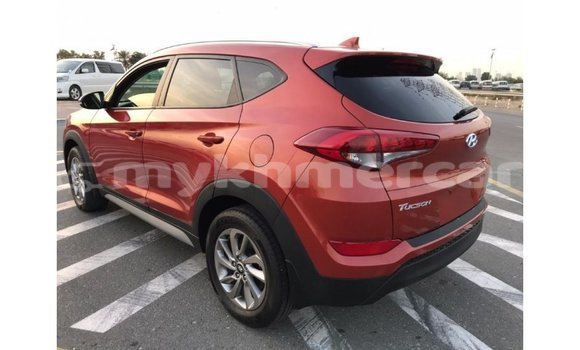 Acheter Import Voiture Hyundai Tucson Rouge à Import - Dubai, Kampot Province Acheter Import Voiture Hyundai Tucson Rouge à Import - Dubai, Kampot Province