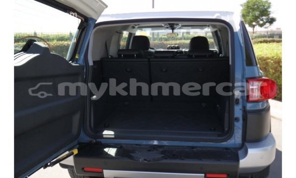 Buy Import Toyota FJ Cruiser Blue Car in Import - Dubai in Kampot Province Buy Import Toyota FJ Cruiser Blue Car in Import - Dubai in Kampot Province