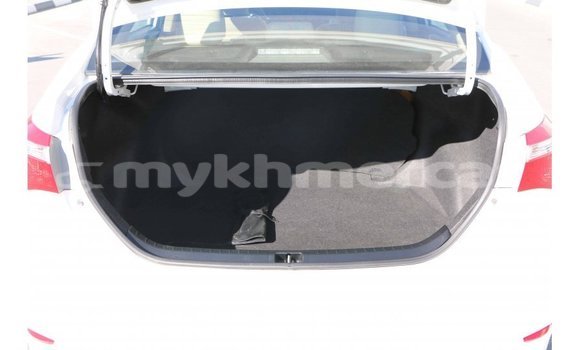 Buy Import Toyota Corolla White Car in Import - Dubai in Kampot Province Buy Import Toyota Corolla White Car in Import - Dubai in Kampot Province