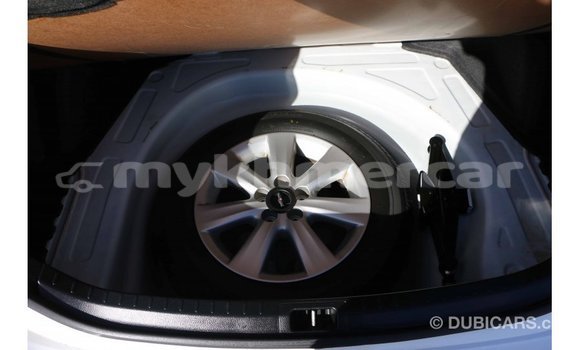 Buy Import Toyota Corolla White Car in Import - Dubai in Kampot Province Buy Import Toyota Corolla White Car in Import - Dubai in Kampot Province