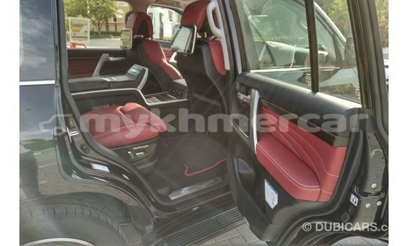 Acheter Import Voiture Toyota Land Cruiser Noir à Import - Dubai, Kampot Province Acheter Import Voiture Toyota Land Cruiser Noir à Import - Dubai, Kampot Province