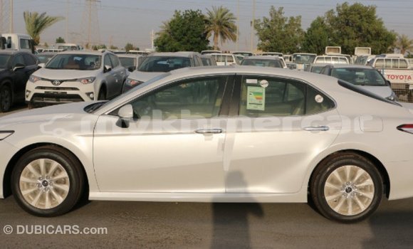 Buy Import Toyota Camry White Car in Import - Dubai in Kampot Province Buy Import Toyota Camry White Car in Import - Dubai in Kampot Province