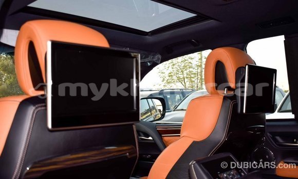 Acheter Import Voiture Lexus LX Noir à Import - Dubai, Kampot Province Acheter Import Voiture Lexus LX Noir à Import - Dubai, Kampot Province