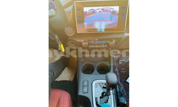 Acheter Import Voiture Toyota Hilux Blanc à Import - Dubai, Kampot Province Acheter Import Voiture Toyota Hilux Blanc à Import - Dubai, Kampot Province