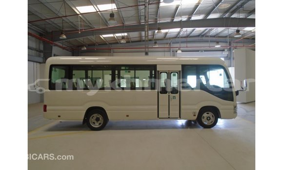 Acheter Import Voiture Abarth 595 Blanc à Import - Dubai, Kampot Province Acheter Import Voiture Abarth 595 Blanc à Import - Dubai, Kampot Province