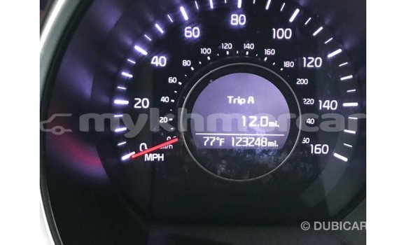 Acheter Import Voiture Kia Optima Blanc à Import - Dubai, Kampot Province Acheter Import Voiture Kia Optima Blanc à Import - Dubai, Kampot Province