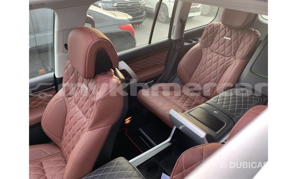 Buy Import Toyota Land Cruiser Black Car in Import - Dubai in Kampot Province Buy Import Toyota Land Cruiser Black Car in Import - Dubai in Kampot Province