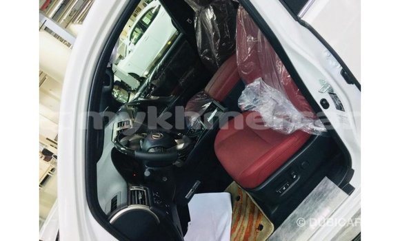 Acheter Import Voiture Lexus GX Blanc à Import - Dubai, Kampot Province Acheter Import Voiture Lexus GX Blanc à Import - Dubai, Kampot Province