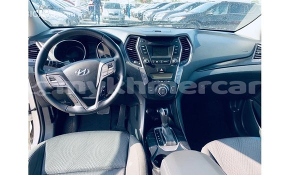 Buy Import Hyundai Santa Fe White Car in Import - Dubai in Kampot Province Buy Import Hyundai Santa Fe White Car in Import - Dubai in Kampot Province